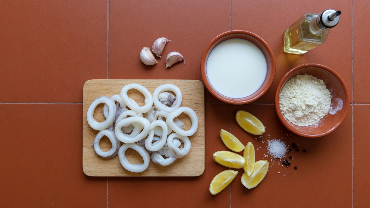 Ingredients for Calamari